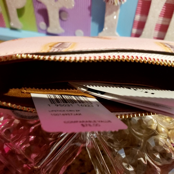 Coach Lipstick Wristlet NWT - Picture 5 of 8